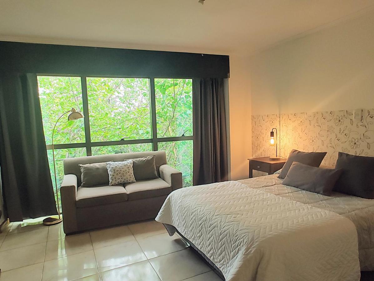 Terrazas De Colon 11 Appartement Mendoza Buitenkant foto